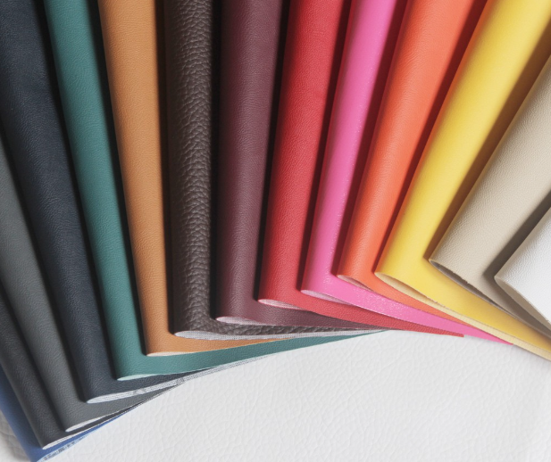 Tăng Giá Trị Cho Ghế Massage Của Bạn Với Dịch Vụ Thay Da Uy Tín