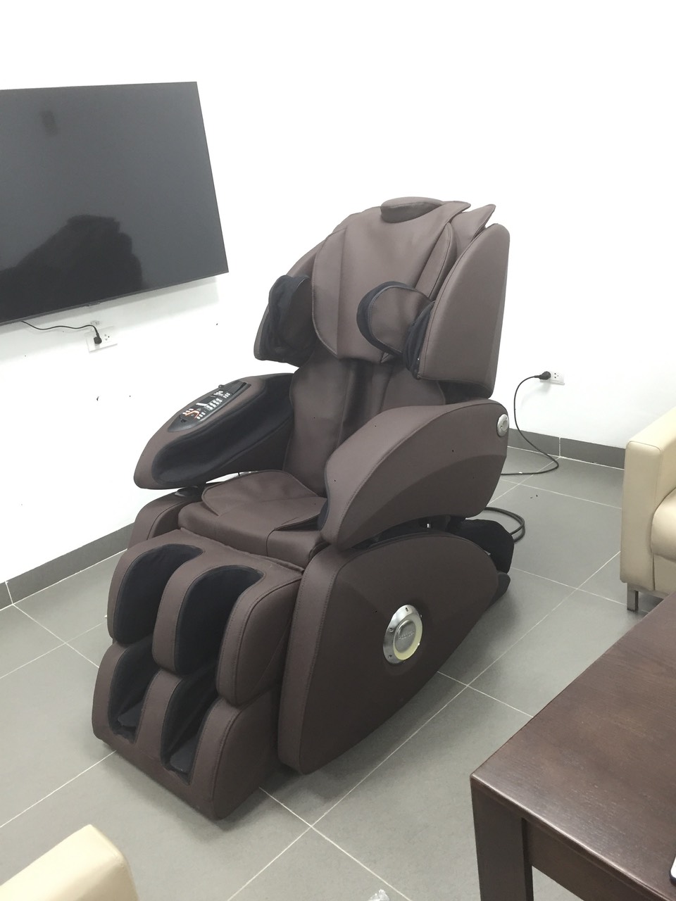 Lột Xác Cho Ghế Massage Của Bạn Với Dịch Vụ Thay Da Chuyên Nghiệp