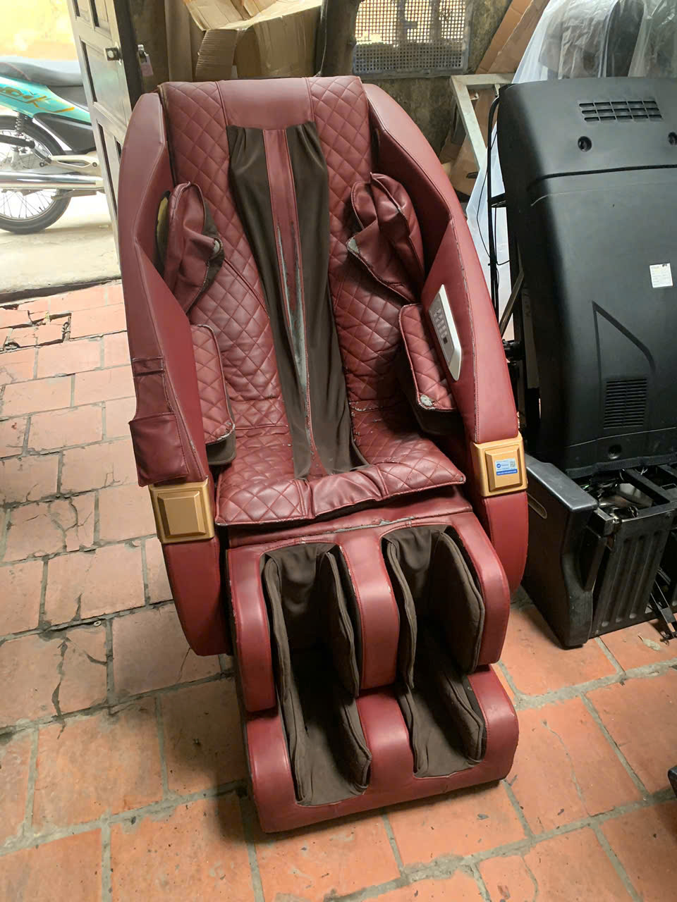 Chi Phí Sửa Ghế Massage Phụ Thuộc Vào Những Yếu Tố Nào?